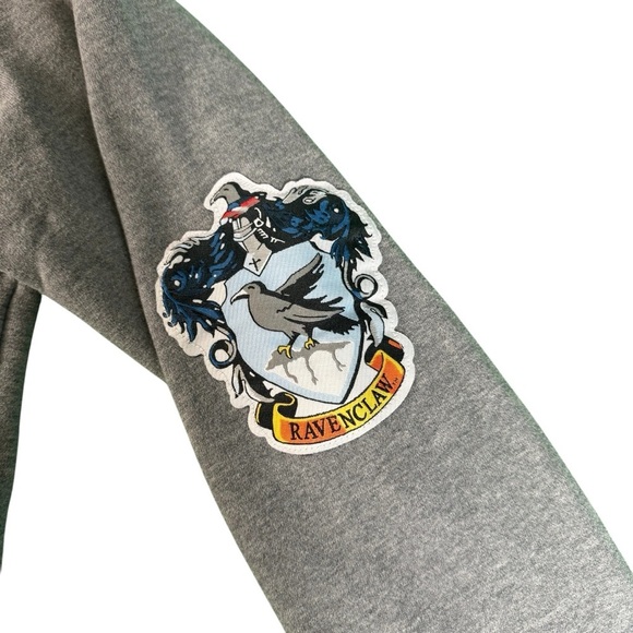 Harry Potter Ravenclaw Gray Sweatshirt Wizarding World Universal Size X-Small XS - Picture 6 of 10